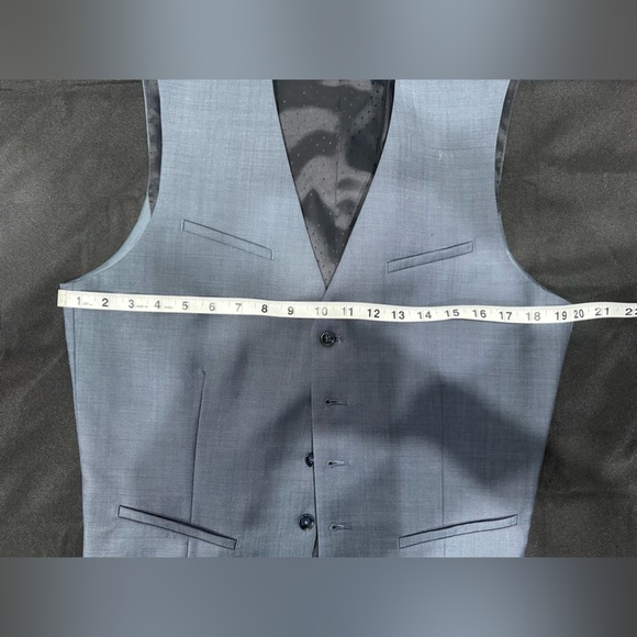 Express Dressing Vest size M - Picture 2 of 6